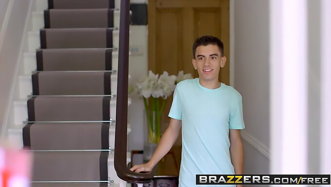 Brazzers - Nihai üvey annelerin deneyimi - Pornstar Ania Kinski ve Jordi