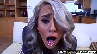 Janice Griffith สนุกกับการเล่นเท้าและเย็ดกันในหนังโป๊โฮมเมด