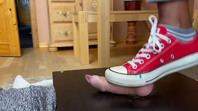 German girl's foot fetish: Converse Chuck sneakers and ball crushing fetish